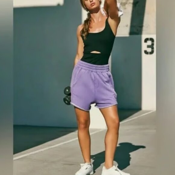 FREE PEOPLE FP MOVEMENT ALL STAR SUPER BERRY PULL ON SHORTS NWOT L - Picture 2 of 13